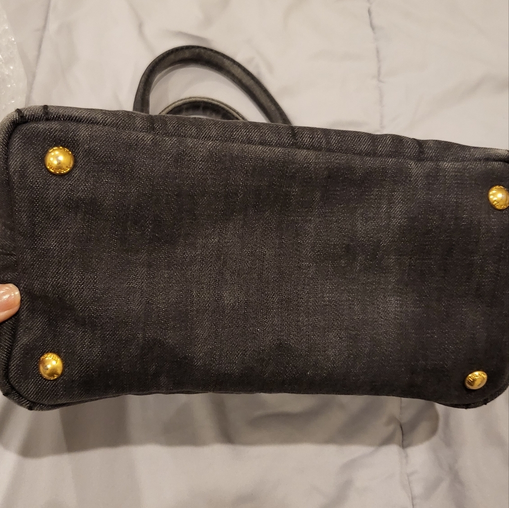 Authentic prada canapa small - Picture 10 of 11